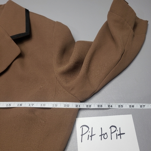 Studio i tan suit blazer women's plus size 14 - Picture 7 of 10